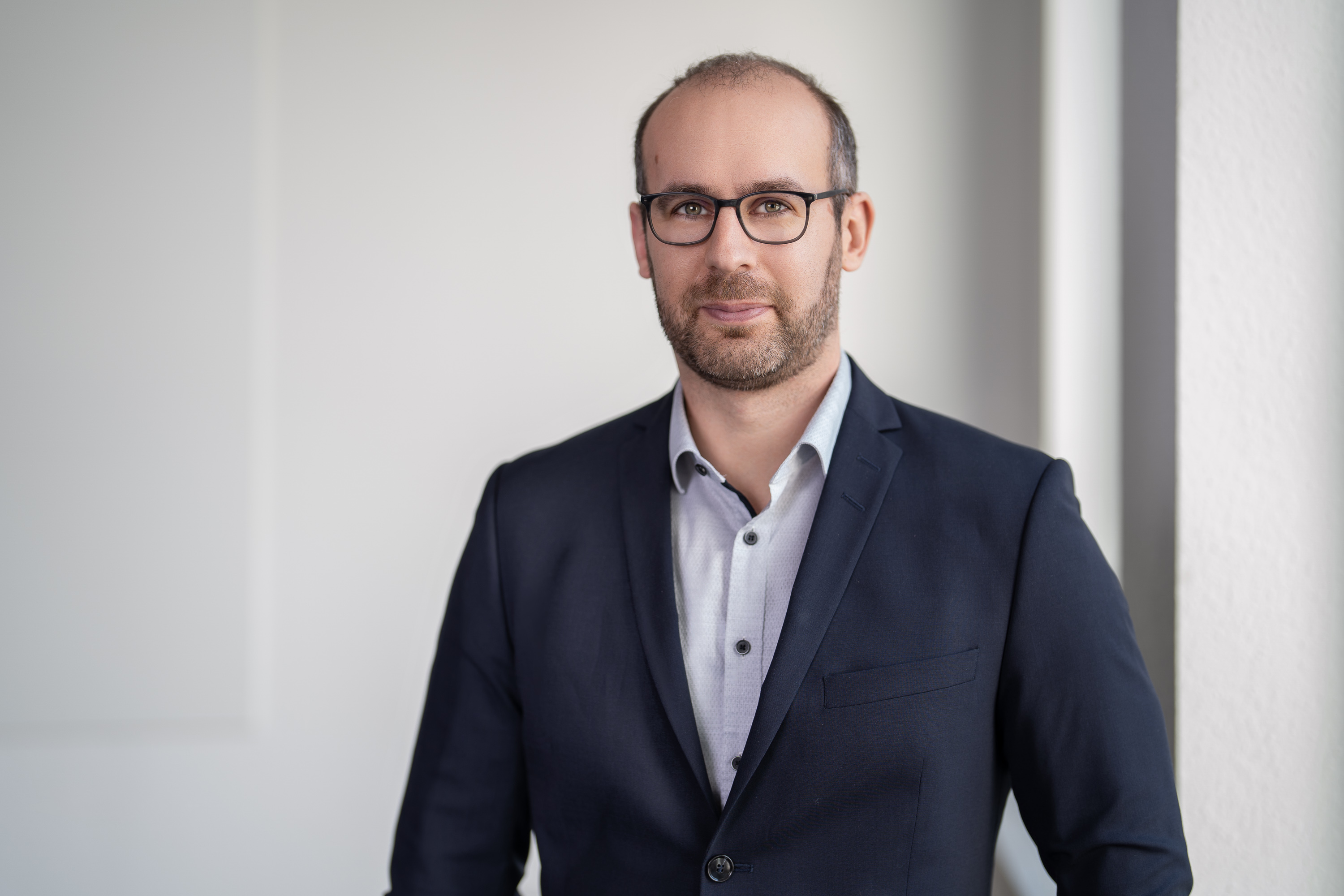 Contact Person Dr. Christian Gradert
