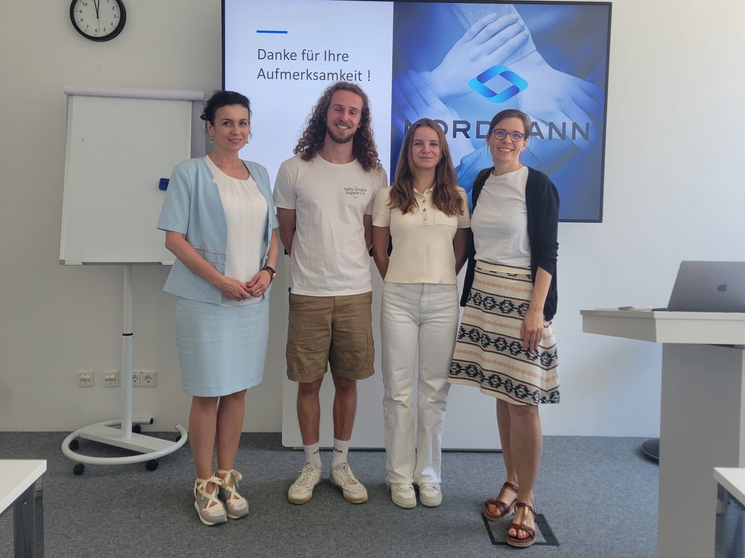 Interview zu Tensiden und Nachhaltigkeit Foto von Zivka Widter, Nordmann, Eric Reinesch, Celina Timmé und Prof. Dr. Ann-Christine Schulz von der University of Sustainability in Wien.