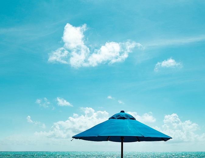 parasol, blue sky