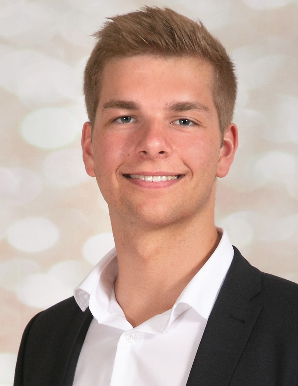 Legolas Lohmeier, dualer Student bei Nordmann Legolas Lohmeier, dualer Student bei Nordmann